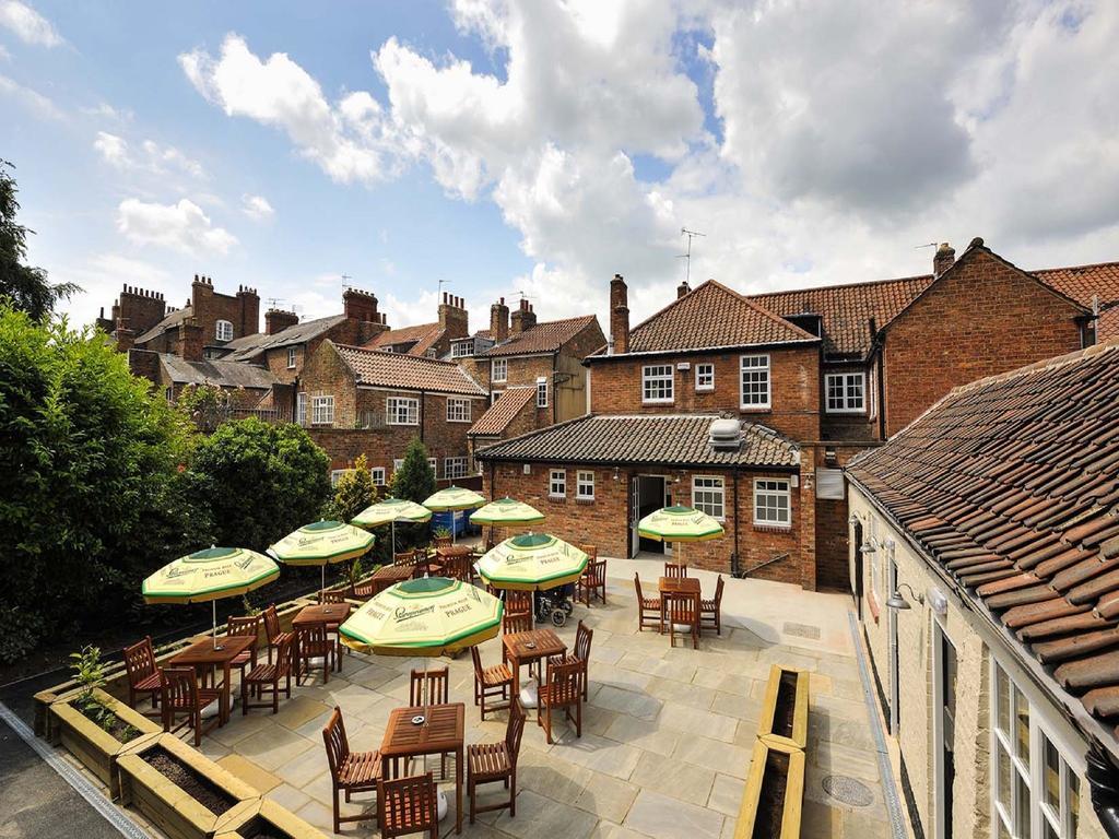 The Gillygate Pub Bed & Breakfast Йорк Екстериор снимка